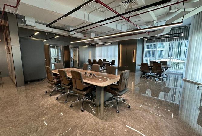 81111233 - Property Image 3