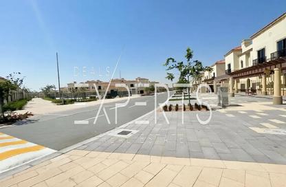 Townhouse - 3 Bedrooms - 4 Bathrooms for rent in Bloom Living - Zayed City (Khalifa City C) - Khalifa City - Abu Dhabi