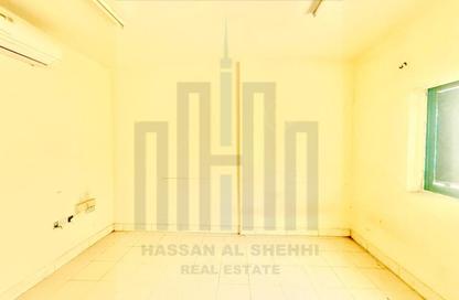 Apartment - Studio - 1 Bathroom for rent in SG Muwaileh Building - Muwaileh - Sharjah