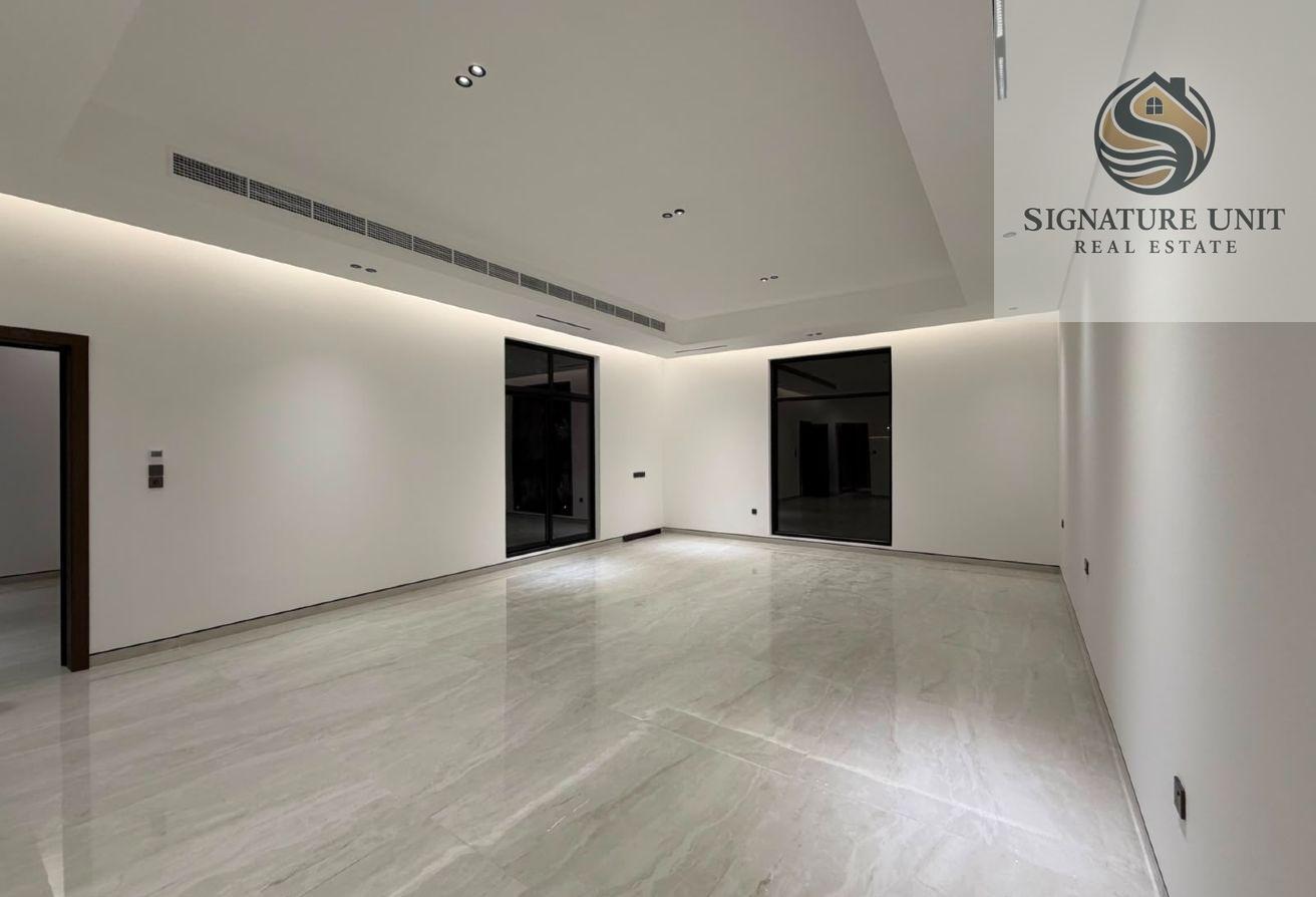 5BR Villa | Exceptional Design | Comfort photo 6