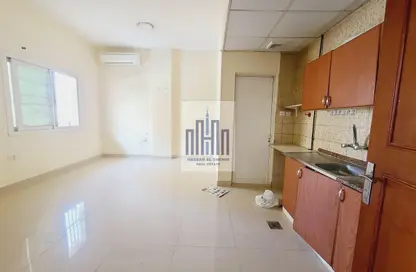 Apartment - Studio - 1 Bathroom for rent in Fire Station Road - Muwaileh - Sharjah