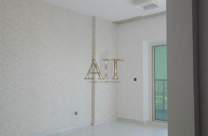 Apartment - 3 Bedrooms - 3 Bathrooms for rent in Arabian Gate - Dubai Silicon Oasis - Dubai