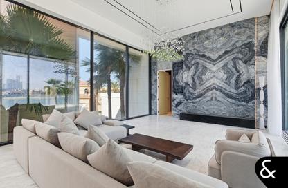 Villa - 6 Bedrooms - 7 Bathrooms for sale in Signature Villas Frond B - Signature Villas - Palm Jumeirah - Dubai