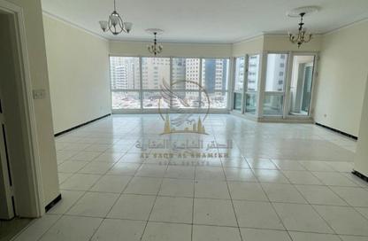 Apartment - 3 Bedrooms - 4 Bathrooms for rent in Al Majaz 2 - Al Majaz - Sharjah Apartment - 3 Bedrooms - 4 Bathrooms for rent in Al Majaz 2 - Al Majaz - Sharjah