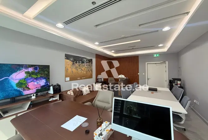 156895625 - Property Image 3