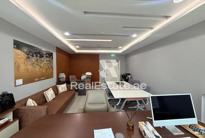 156895625 - Property Image 2