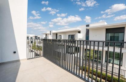 Villa - 4 - 4 for sale in Elora - The Valley - Dubai