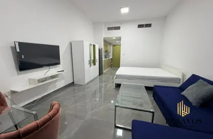 Apartment - Studio - 1 Bathroom for sale in Silicon Gates 1 - Silicon Gates - Dubai Silicon Oasis - Dubai