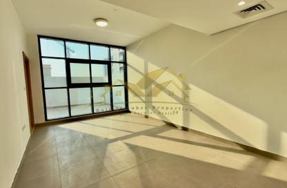 Apartment - 2 Bedrooms - 3 Bathrooms for rent in Jumeirah Garden City - Al Satwa - Dubai