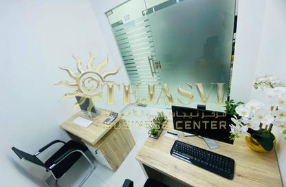 Office Space - Studio - 1 Bathroom for rent in Red Avenue - Al Garhoud - Dubai