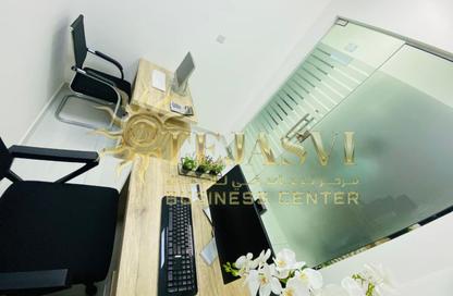 Office Space - Studio - 1 Bathroom for rent in Red Avenue - Al Garhoud - Dubai