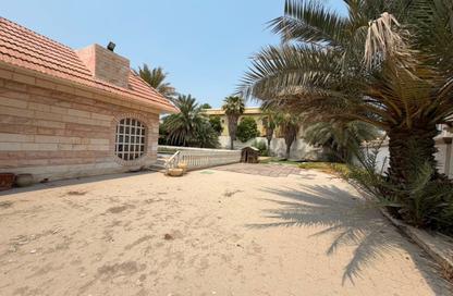 Villa - 5 Bedrooms - 7 Bathrooms for rent in Al Darari - Mughaidir - Sharjah