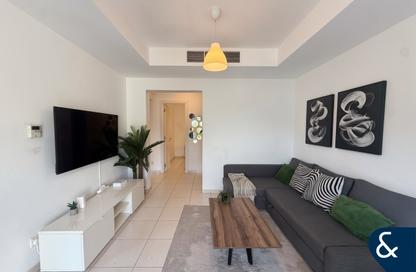 Villa - 2 - 3 for rent in Springs 8 - The Springs - Dubai