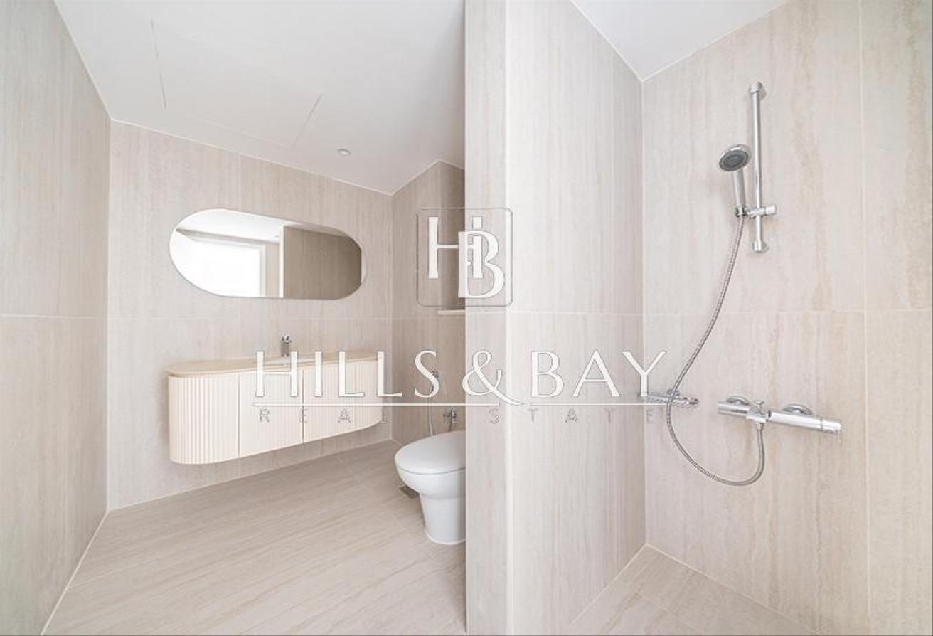 5BR+M Luxurious Villa Private Beach Access photo 22