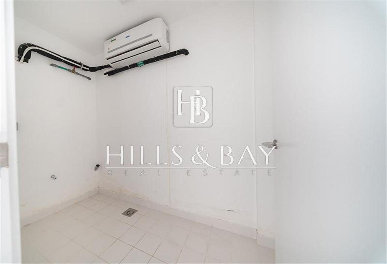 5BR+M Luxurious Villa Private Beach Access photo 15