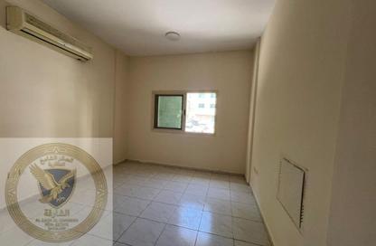 Apartment - Studio - 1 Bathroom for rent in Al Qulaya'ah - Al Sharq - Sharjah