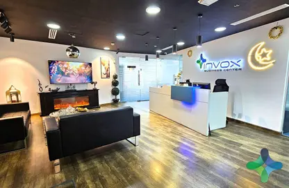 Office Space - Studio - 4 Bathrooms for rent in Twin Tower - Baniyas Road - Deira - Dubai