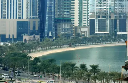 شقة - 2 غرف نوم - 2 حمامات للايجار في شارع التعاون الجديد - التعاون - الشارقة