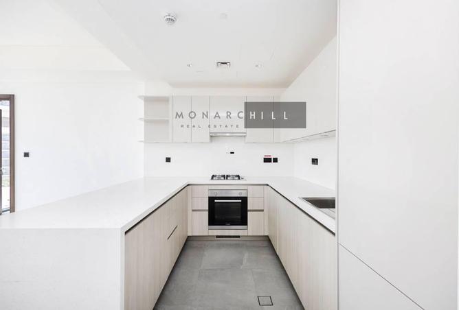 92715934 - Property Image 2