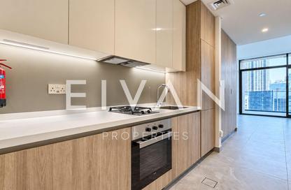 Apartment - Studio - 1 for rent in Peninsula Two - Peninsula - Business Bay - Dubai
