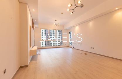 Apartment - 2 Bedrooms - 4 Bathrooms for sale in Marina Residences 6 - Marina Residences - Palm Jumeirah - Dubai