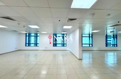 مكتب - استوديو للايجار في برج اوبال - معسكر آل نهيان - أبوظبي