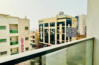 Apartment - 1 Bedroom - 1 Bathroom for rent in Corniche Tower - Ajman Corniche Road - Ajman