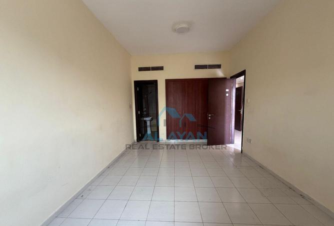 76987920 - Property Image 2