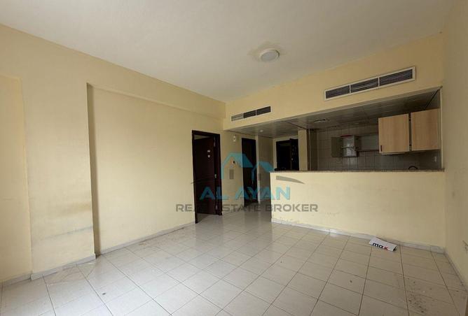 76987920 - Property Image 3