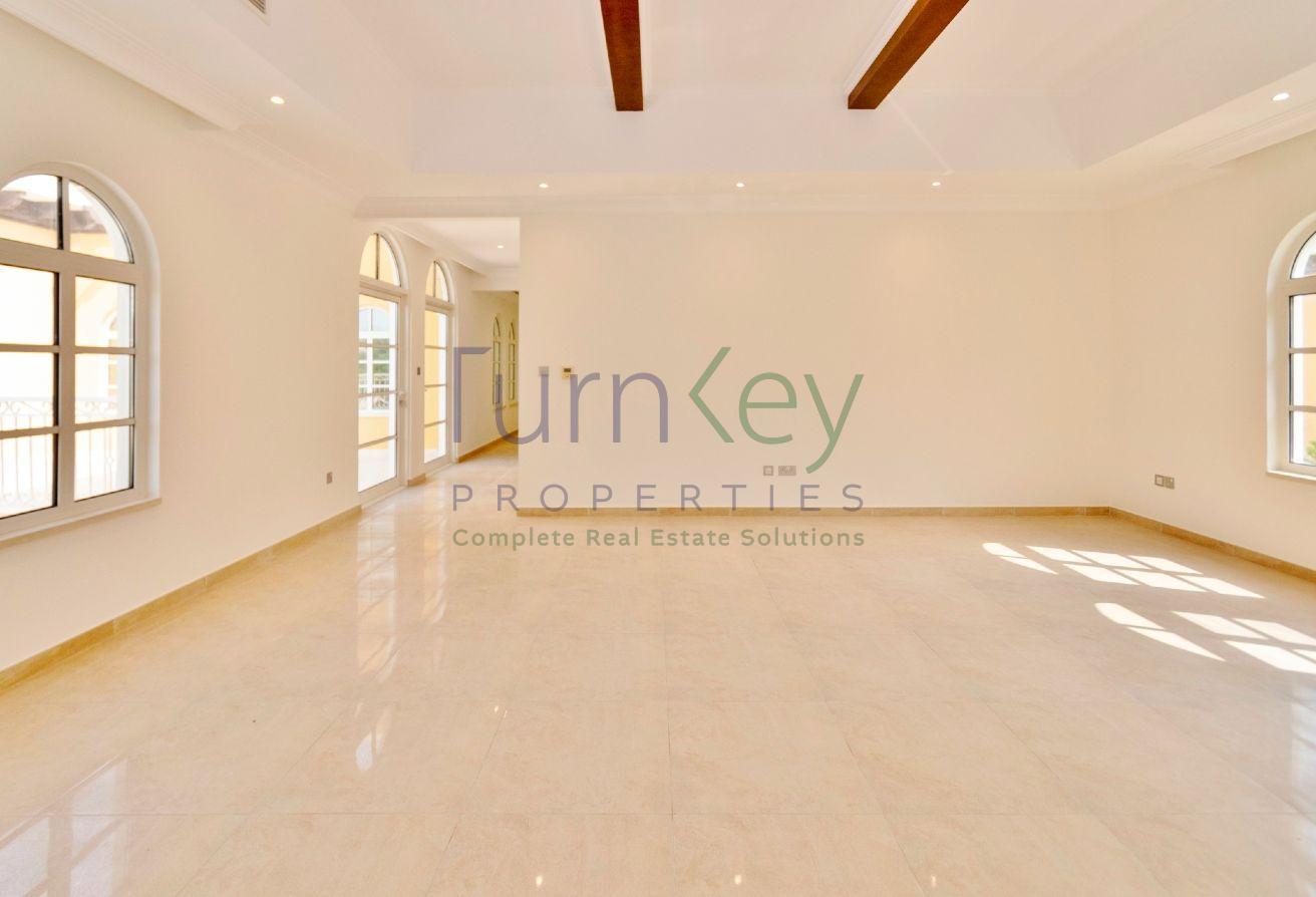 6Bed + Study,Huge Garden with Pool,well maintained photo 21