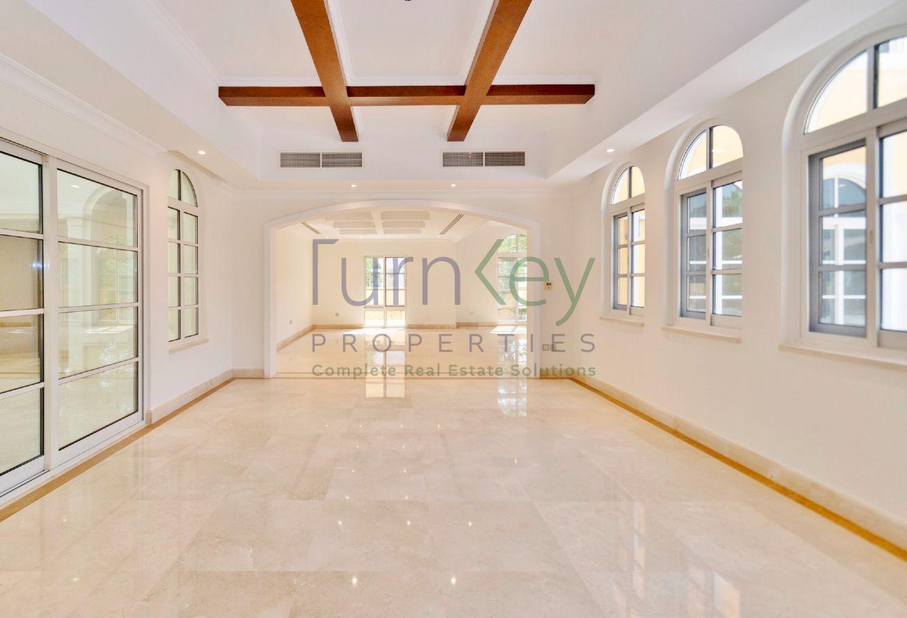 6Bed + Study,Huge Garden with Pool,well maintained photo 7