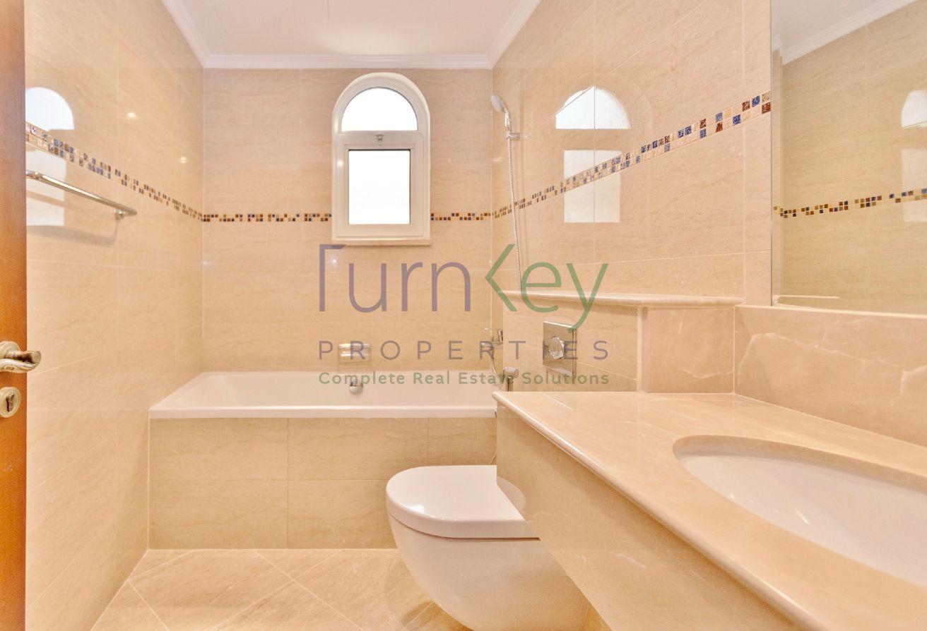 6Bed + Study,Huge Garden with Pool,well maintained photo 13