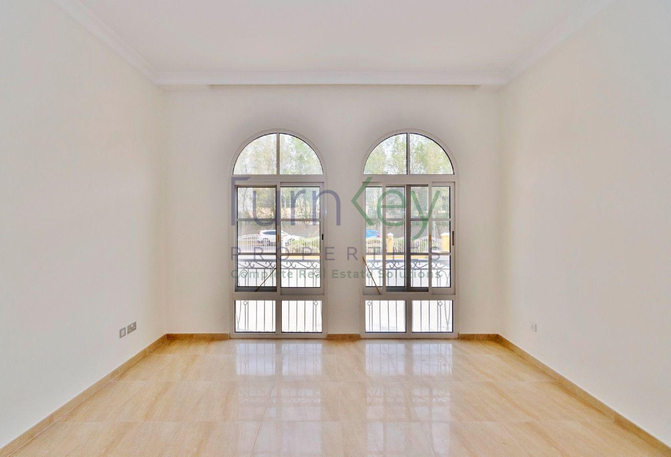 6Bed + Study,Huge Garden with Pool,well maintained photo 11