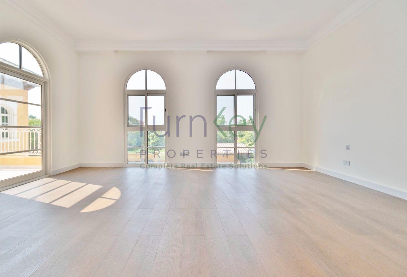 6Bed + Study,Huge Garden with Pool,well maintained photo 18