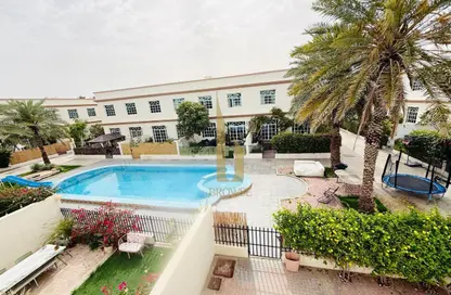 Villa - 3 Bedrooms - 3 Bathrooms for rent in Umm Suqeim 1 Villas - Umm Suqeim 1 - Umm Suqeim - Dubai