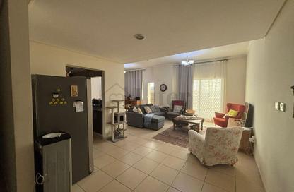 Apartment - 3 Bedrooms - 3 Bathrooms for sale in Mazaya 29 - Queue Point - Liwan - Dubai