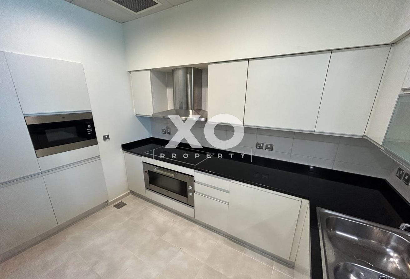 2 Bed + Study | Unfurnished | Vacant Now photo 4