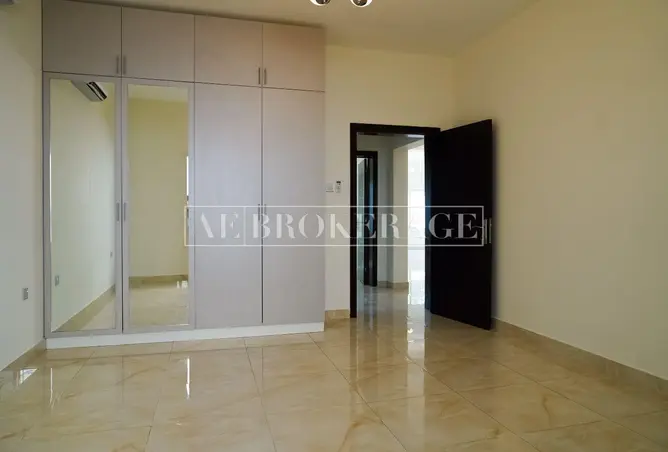 126121430 - Property Image 3