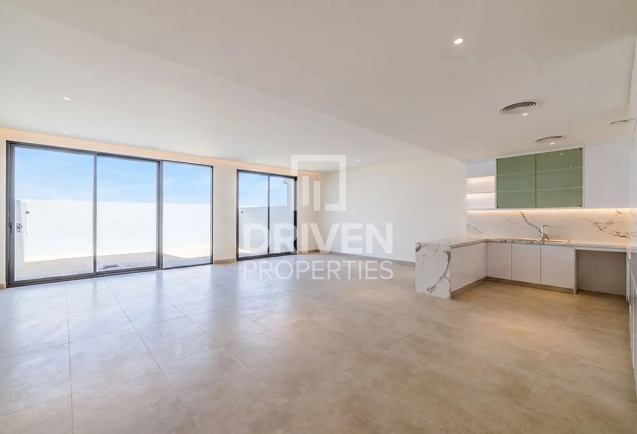 161404389 - Property Main Image