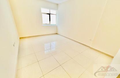 Apartment - 1 Bedroom - 2 Bathrooms for rent in Muweileh Community - Muwaileh Commercial - Sharjah