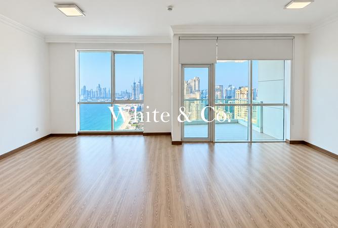 Luxury Views | Hot Listing | Unfurnished photo 2