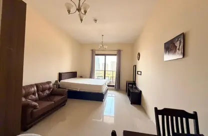 شقة - 1 حمام للايجار في مساكن النخبة الرياضية 10 - مساكن النخبة الرياضية - مدينة دبي الرياضية - دبي