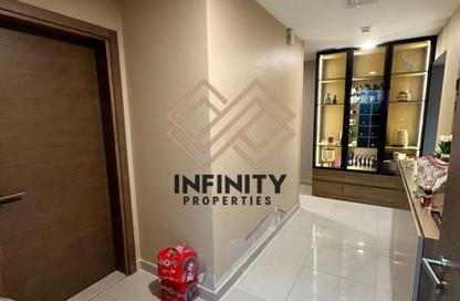 Apartment - 2 - 3 for sale in Gulf Tower - Emirates City - Ajman