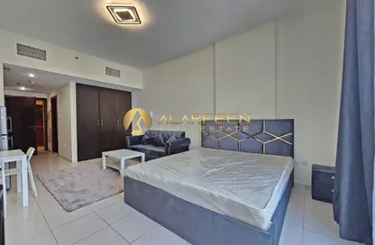 Apartment - 1 Bathroom for rent in Royal Residence 2 - Royal Residence - Dubai Sports City - Dubai