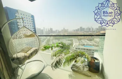 Apartment - 1 Bedroom - 2 Bathrooms for rent in Empire Residence - District 17 - Jumeirah Village Circle - Dubai