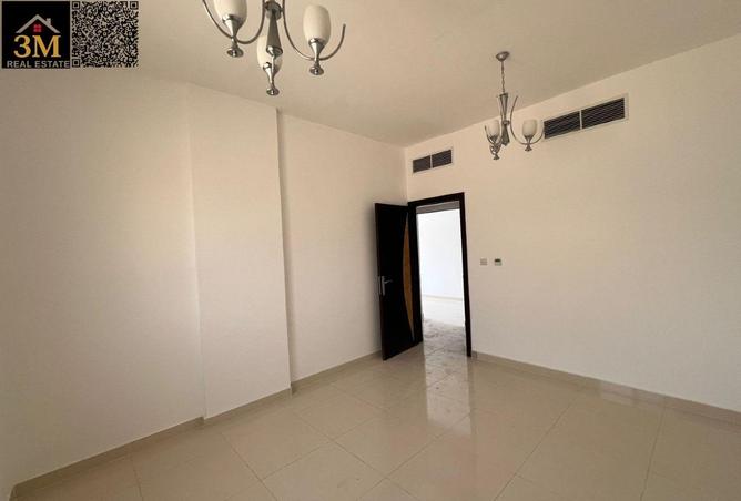 73871449 - Property Image 3