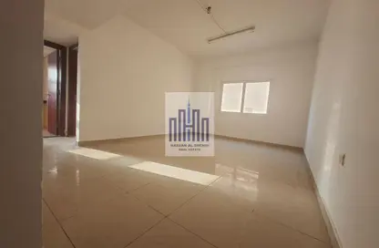Apartment - 1 Bedroom - 1 Bathroom for rent in Muwailih Building - Muwaileh - Sharjah