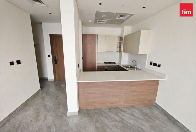 123830520 - Property Image 3