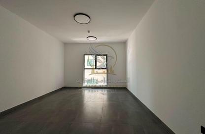 Apartment - 4 Bedrooms - 5 Bathrooms for rent in Al Majaz 3 - Al Majaz - Sharjah
