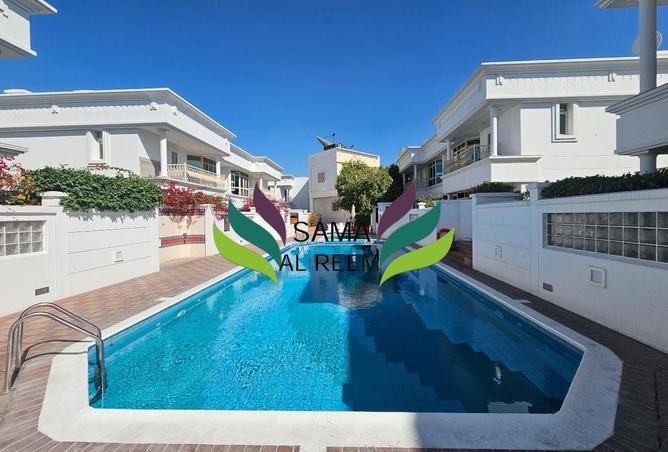 74235721 - Property Image 3